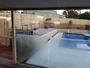 3-pool construction 1573
